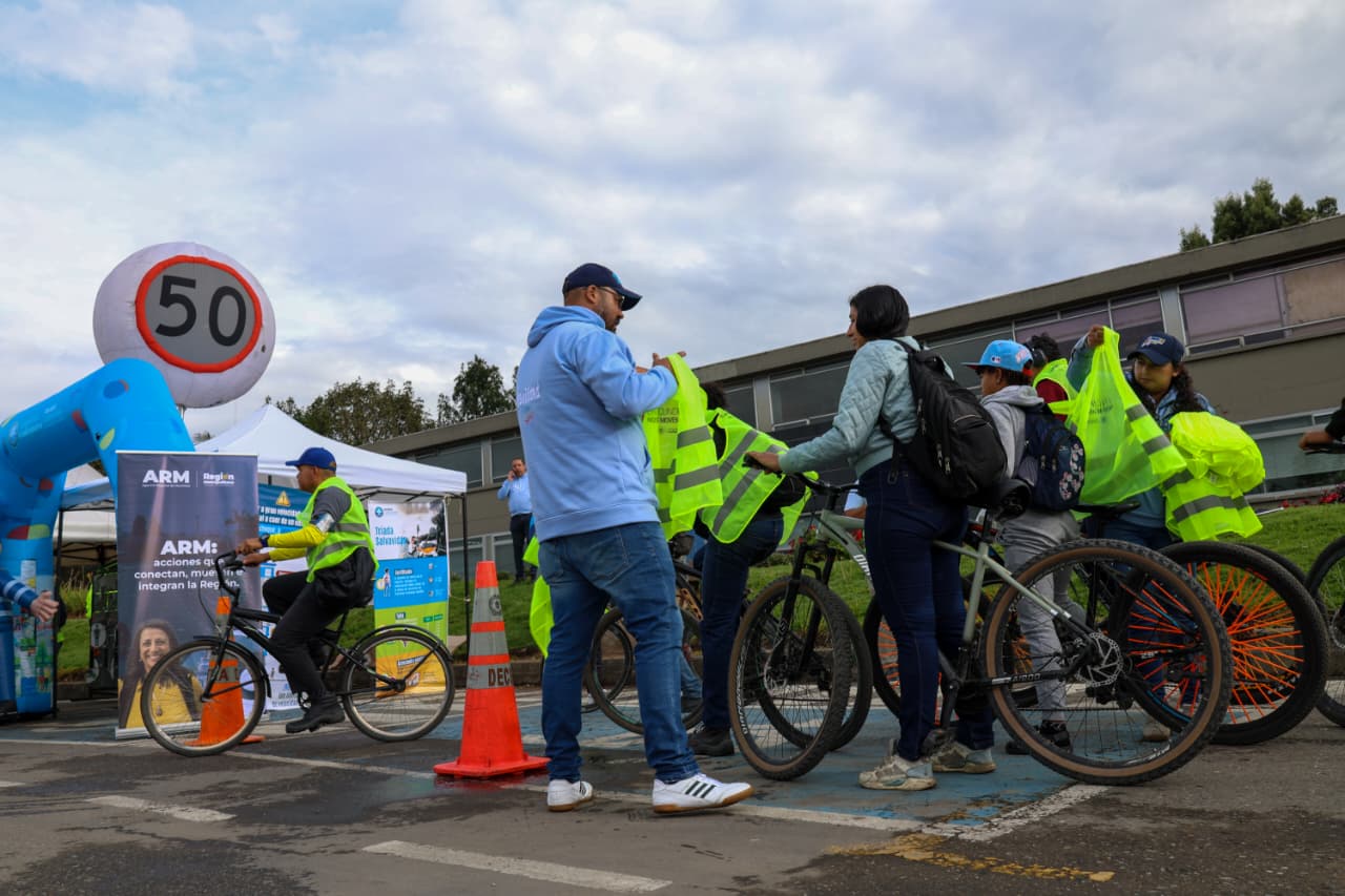 Punto Seguro Regional llegó al corredor de la calle 13 con  prevención para puente festivo y fin de receso escolar