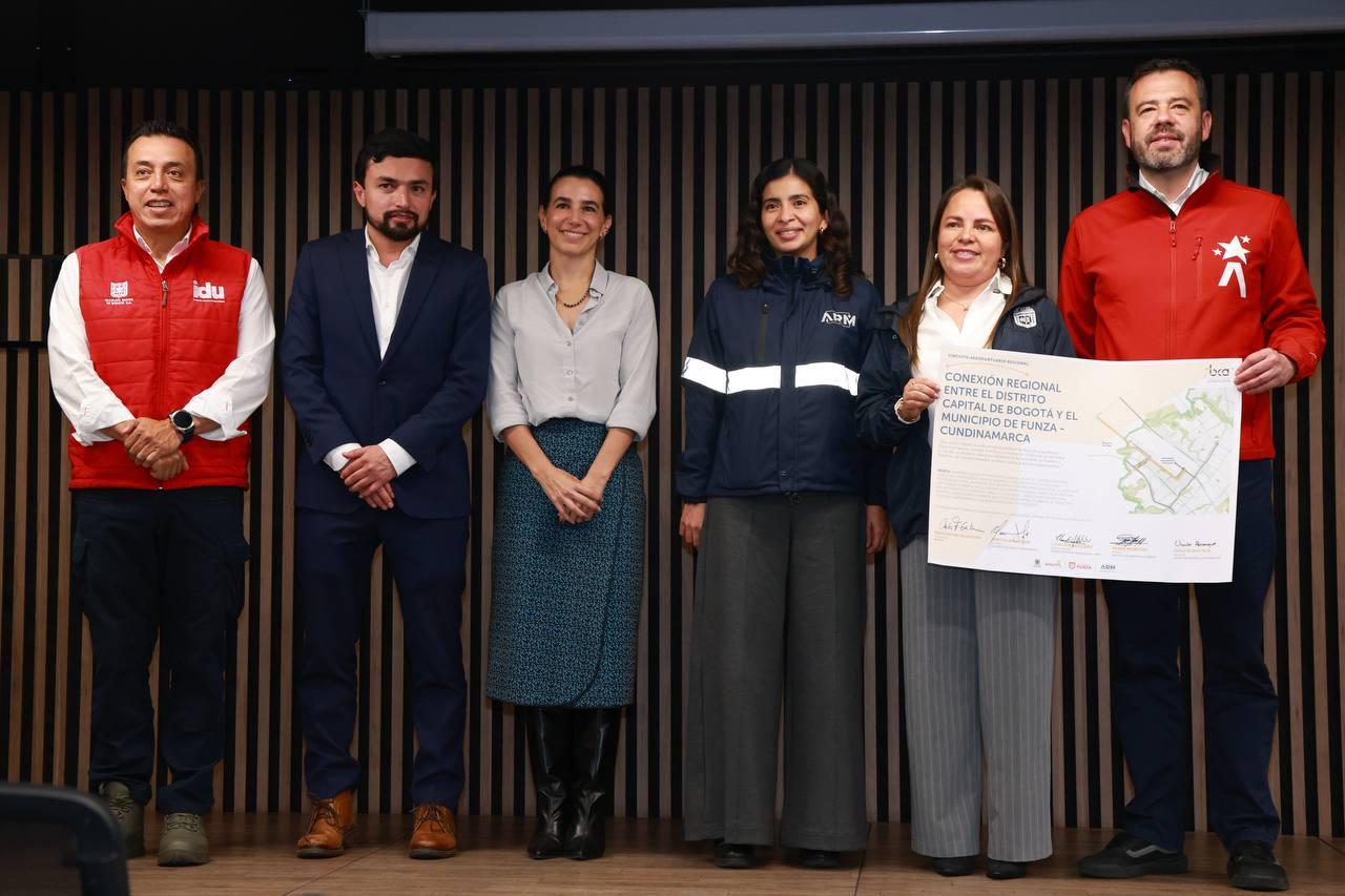 Alcaldías de Bogotá, Funza y Agencia Regional de Movilidad firman convenio para conectar la ciudad con Sabana de Occidente
